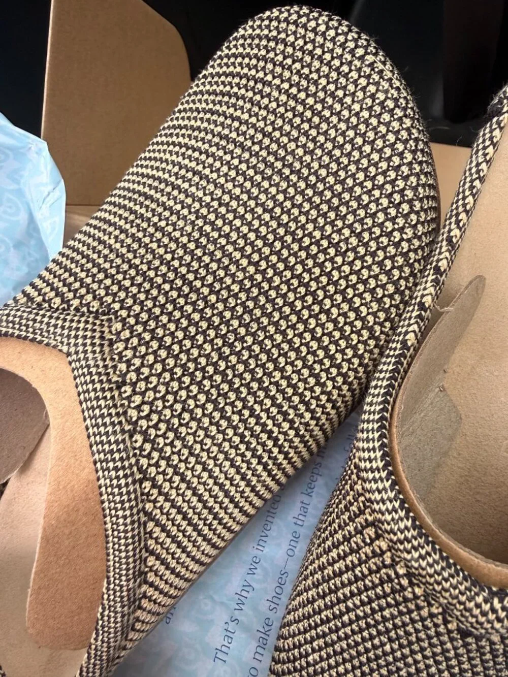 NWT and BOX ROTHY's Casual Clog Size 8